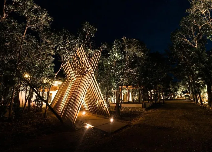 Xuncari En El Corazón De La Selva Tulum